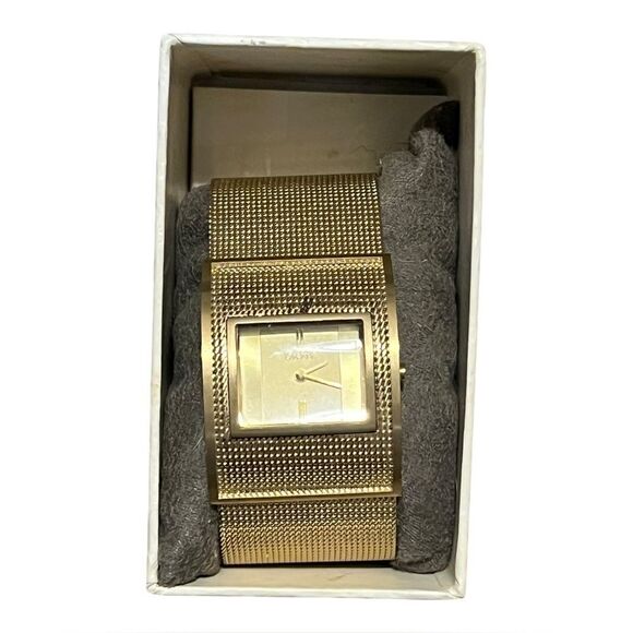 DKNY Women's Square Dial Steel Mesh Gold-Tone Watch NY4551 EUC - Picture 1 of 5